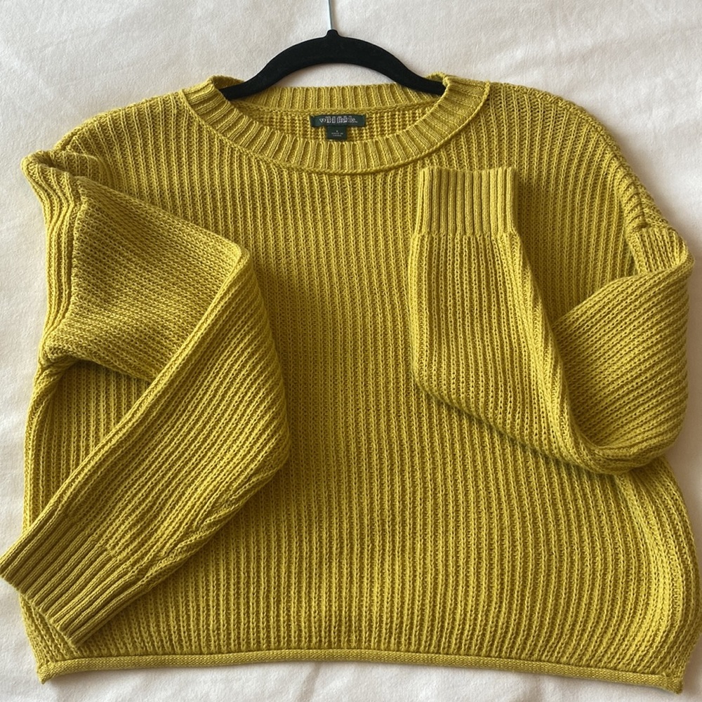 Yellow Cropped Sweater - Picture 6 of 7